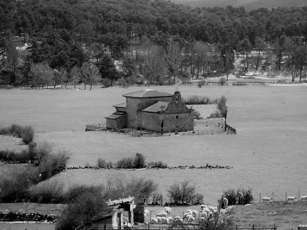 Posada Las Mayas Quintanar de la Sierra Exteriér fotografie